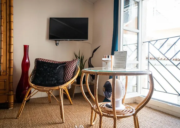 La Belle Amarre-Bed And Breakfast-Maison D'Hotes